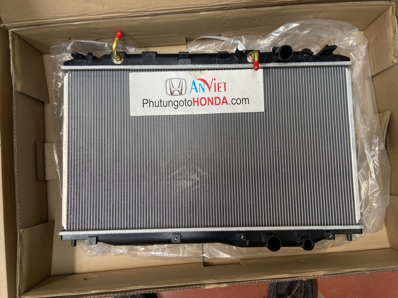Két nước làm mát xe Honda CIVIC 2006-2011 hãng Denso